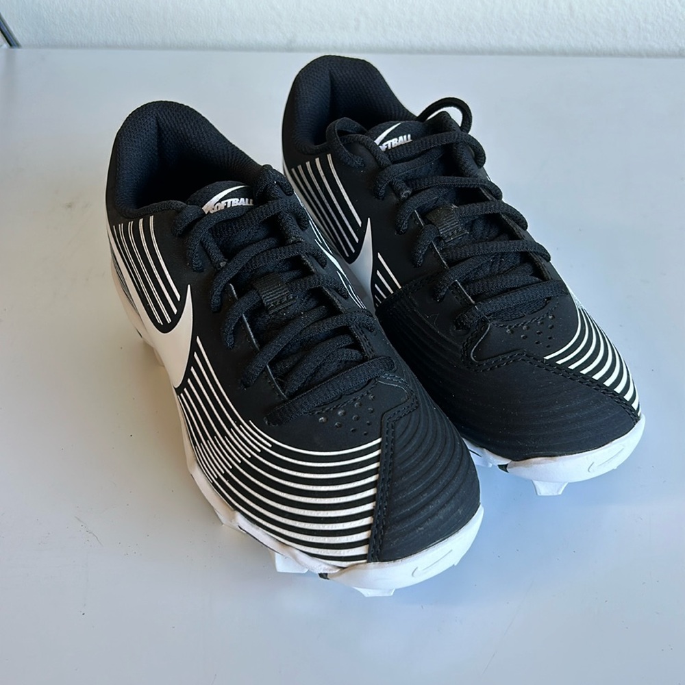 Brand new, never worn, still with paper inside.